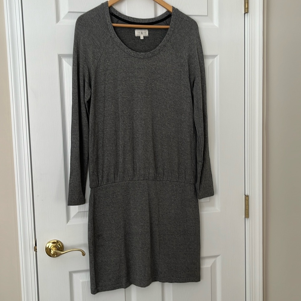 Lou & Grey dress.